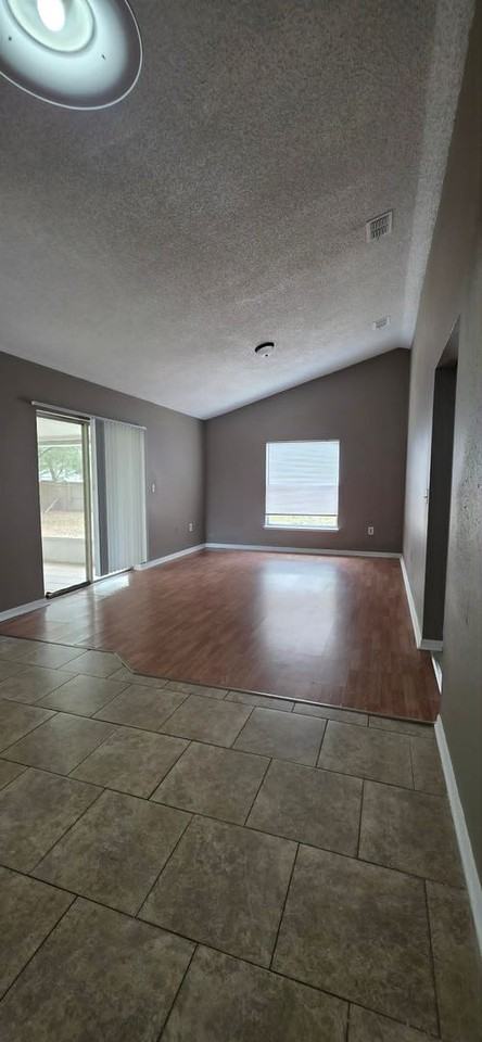 3339 Gretna Dr - Photo 7 of 30