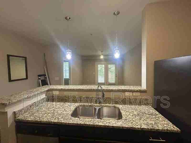410 Rosedale Ave #211 - Photo 2 of 16