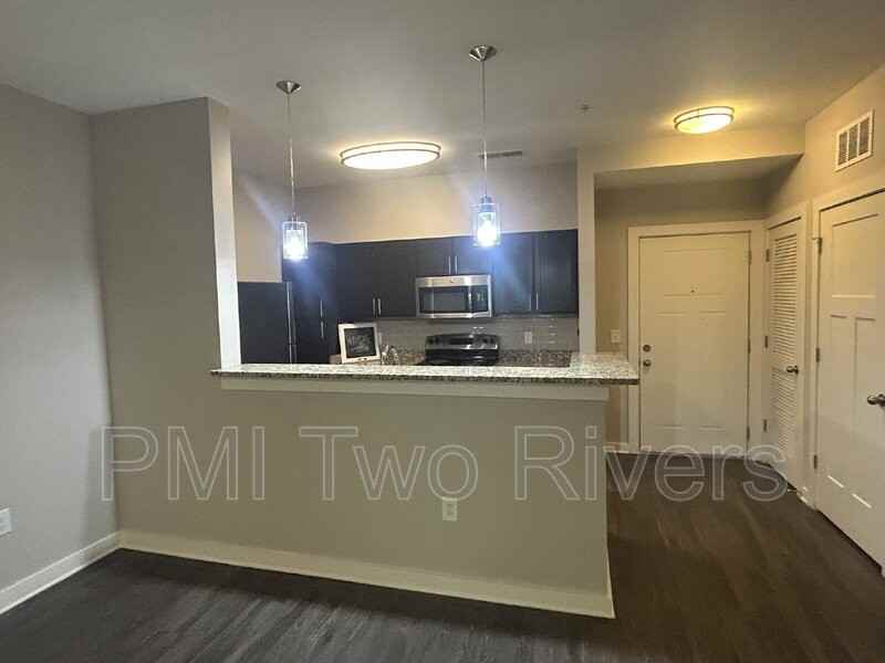 410 Rosedale Ave #211 - Photo 3 of 16