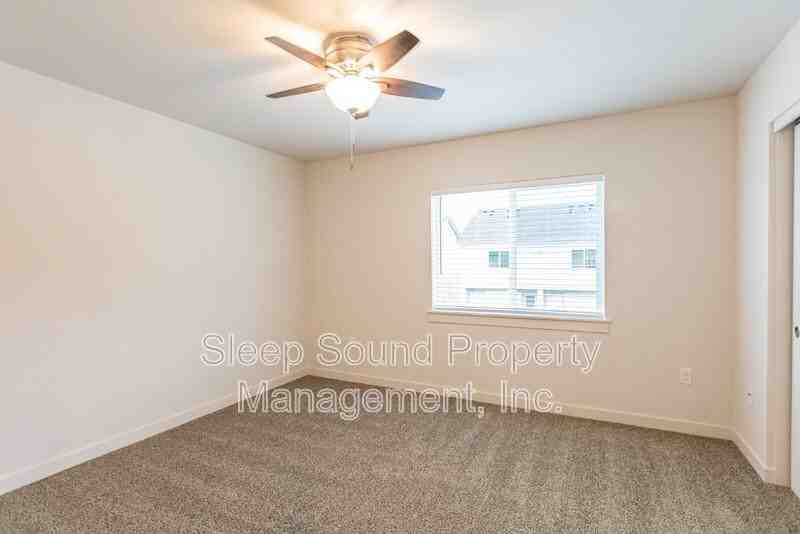 100 N 7th Ave #A - Photo 7 of 9
