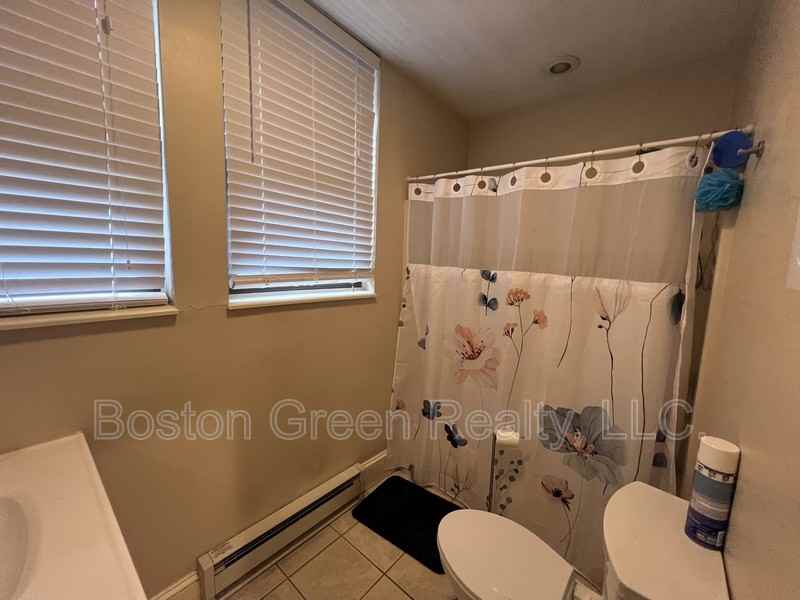 1 Centre Street Ter #8UNIT8 - Photo 5 of 15