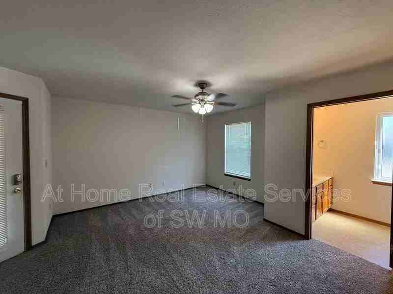 881 N 22nd St - Photo 5 of 10