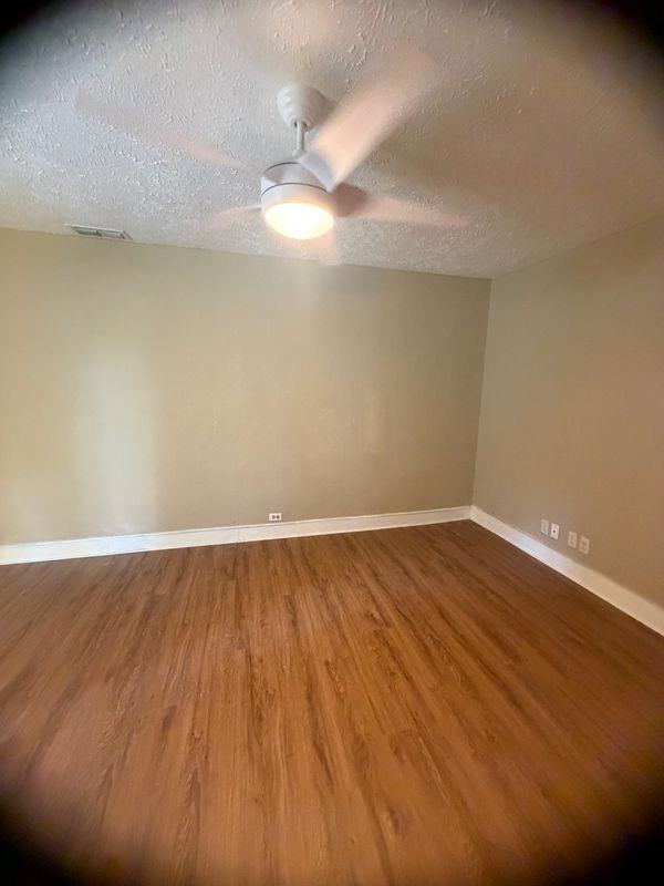 2821 Stone Rd - Photo 5 of 6