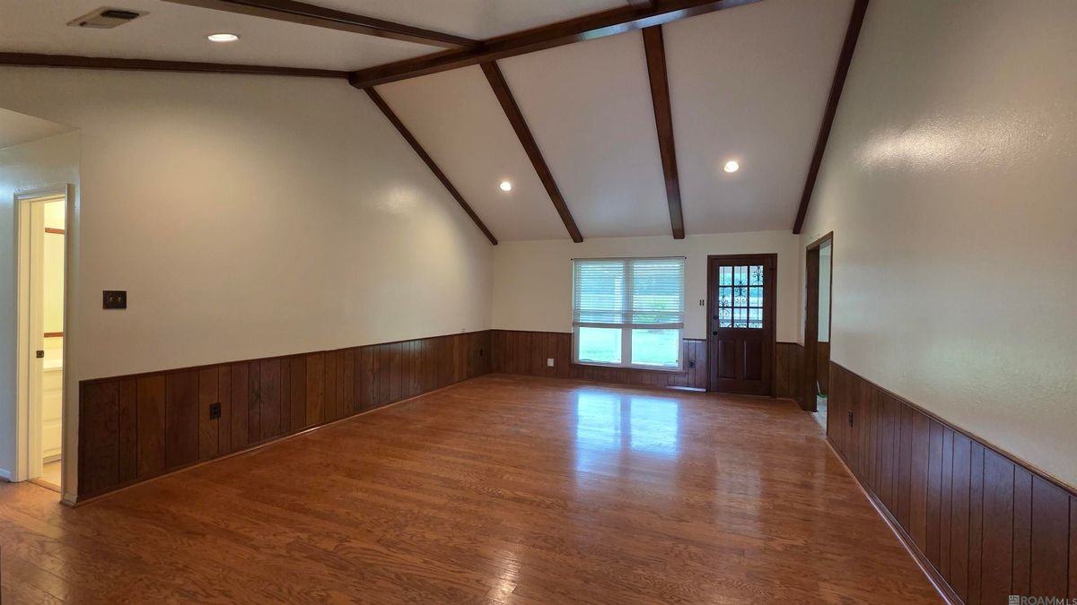 9144 High Point Rd - Photo 5 of 24