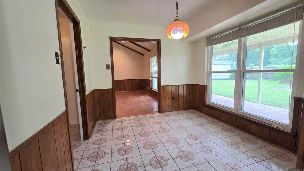 9144 High Point Rd - Photo 6 of 24