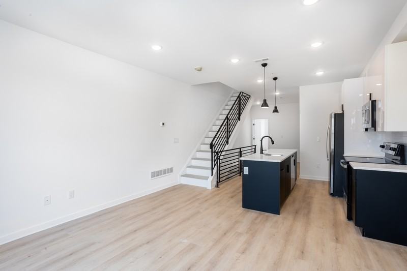1428 S 23rd St - Photo 5 of 23