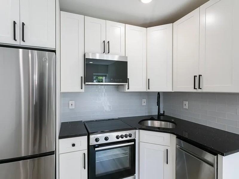 2200 Reed St - Photo 3 of 11