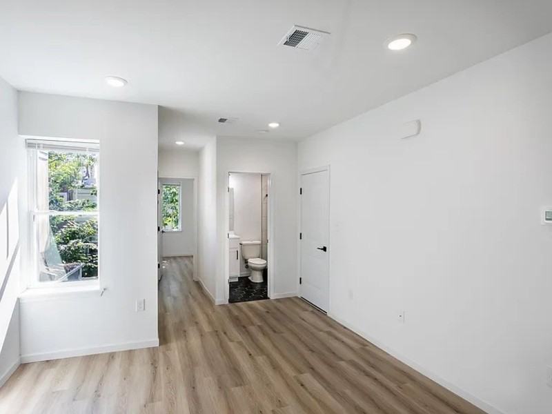 2200 Reed St - Photo 5 of 11