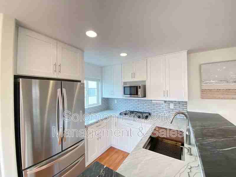 316 1/2 Surfrider Way - Photo 6 of 12