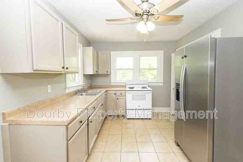 1812 John Ross Rd - Photo 6 of 23