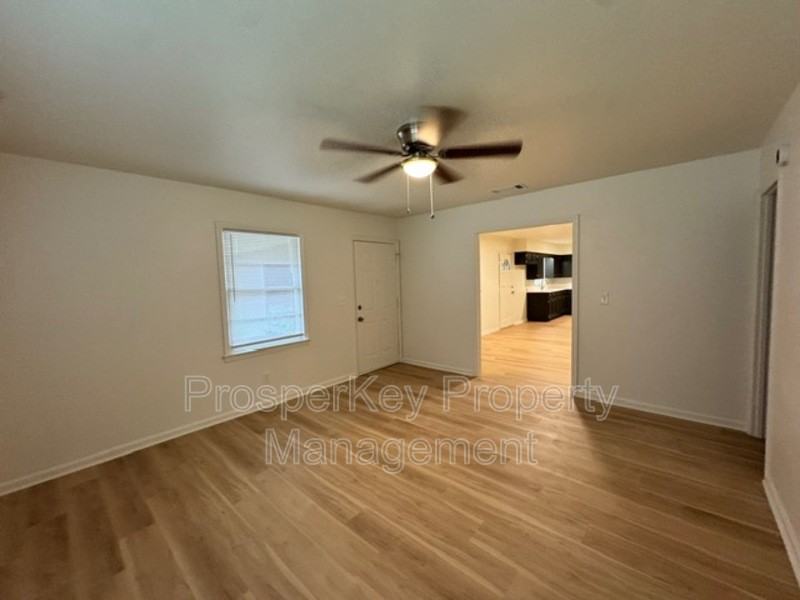 4340 Roman Dr - Photo 6 of 22