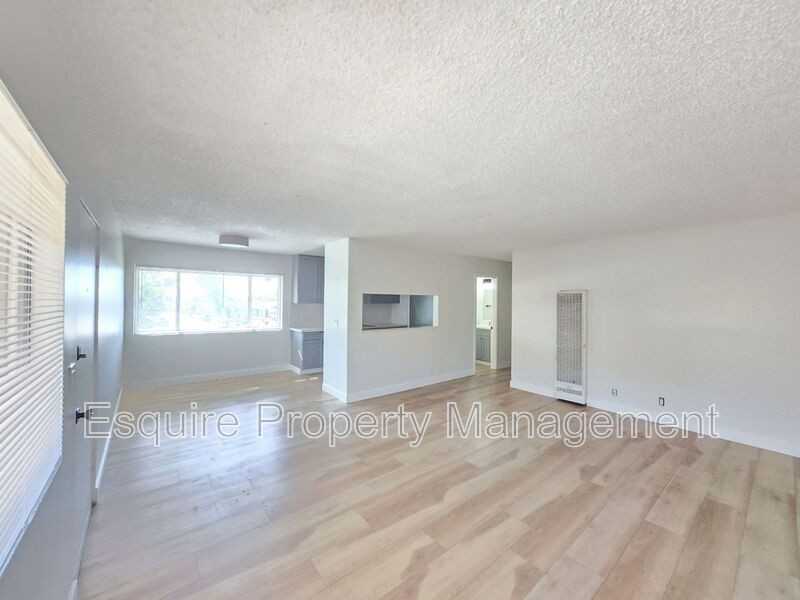 751 W Channel Islands Blvd #6 - Photo 3 of 18