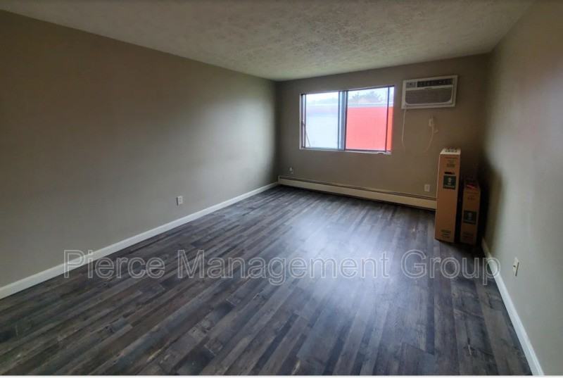 25 Log St #2C - Photo 3 of 7