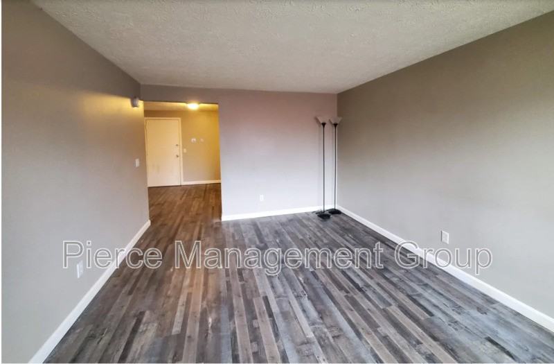25 Log St #2C - Photo 4 of 7