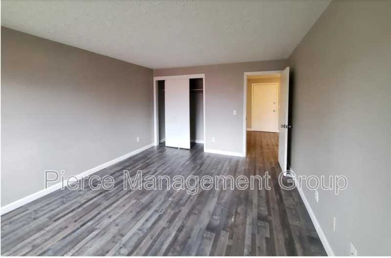 25 Log St #2C - Photo 6 of 7