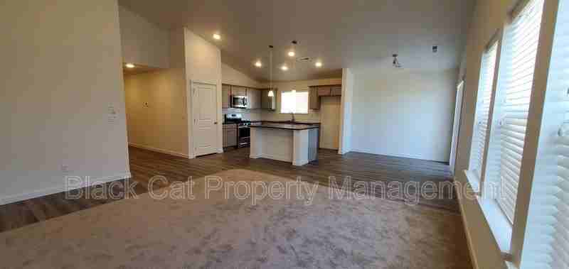 10679 W New Berlin Dr - Photo 6 of 32