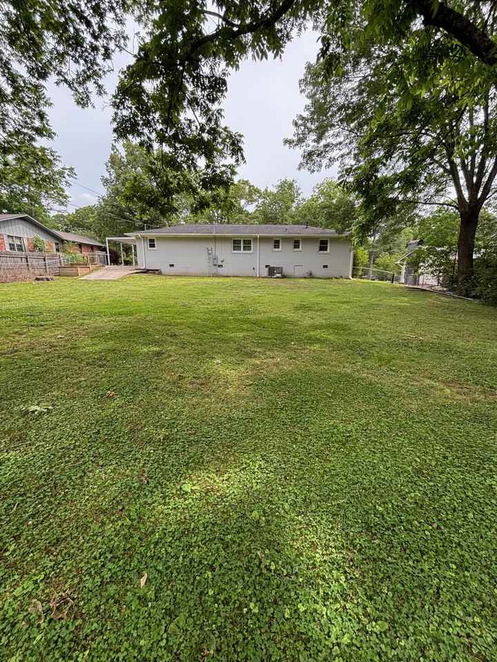 1631 Woodland St Nw #NA - Photo 4 of 12