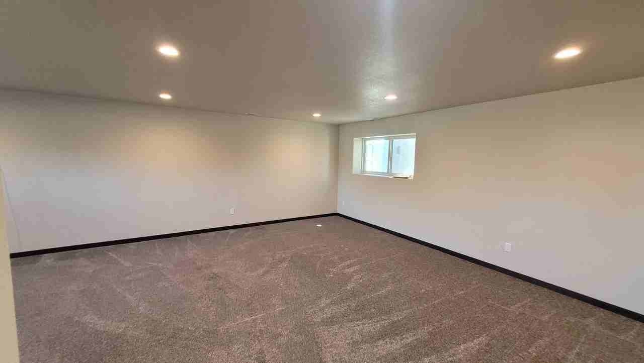 541 Mace Dr #NA - Photo 6 of 19