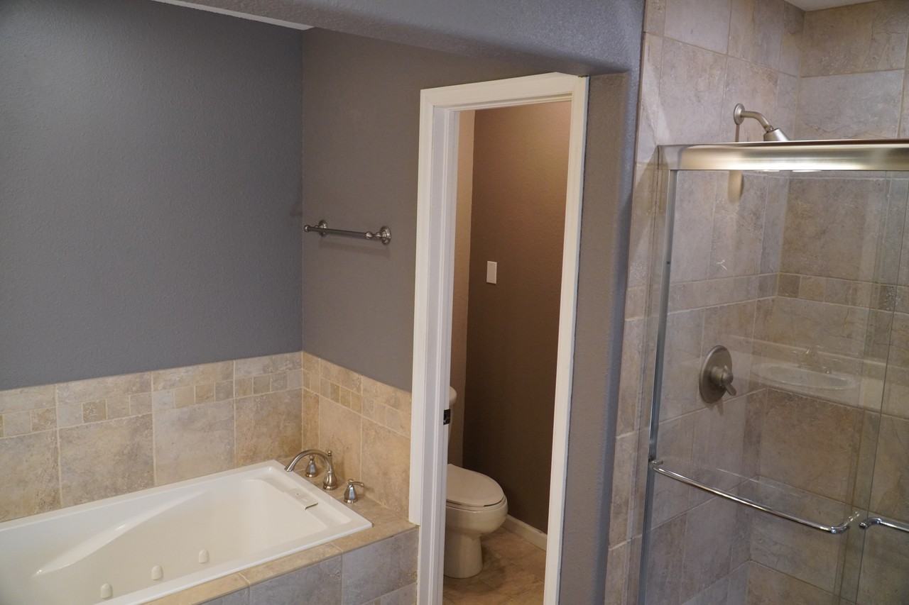 4221 W Eisenhower Blvd - Photo 7 of 14
