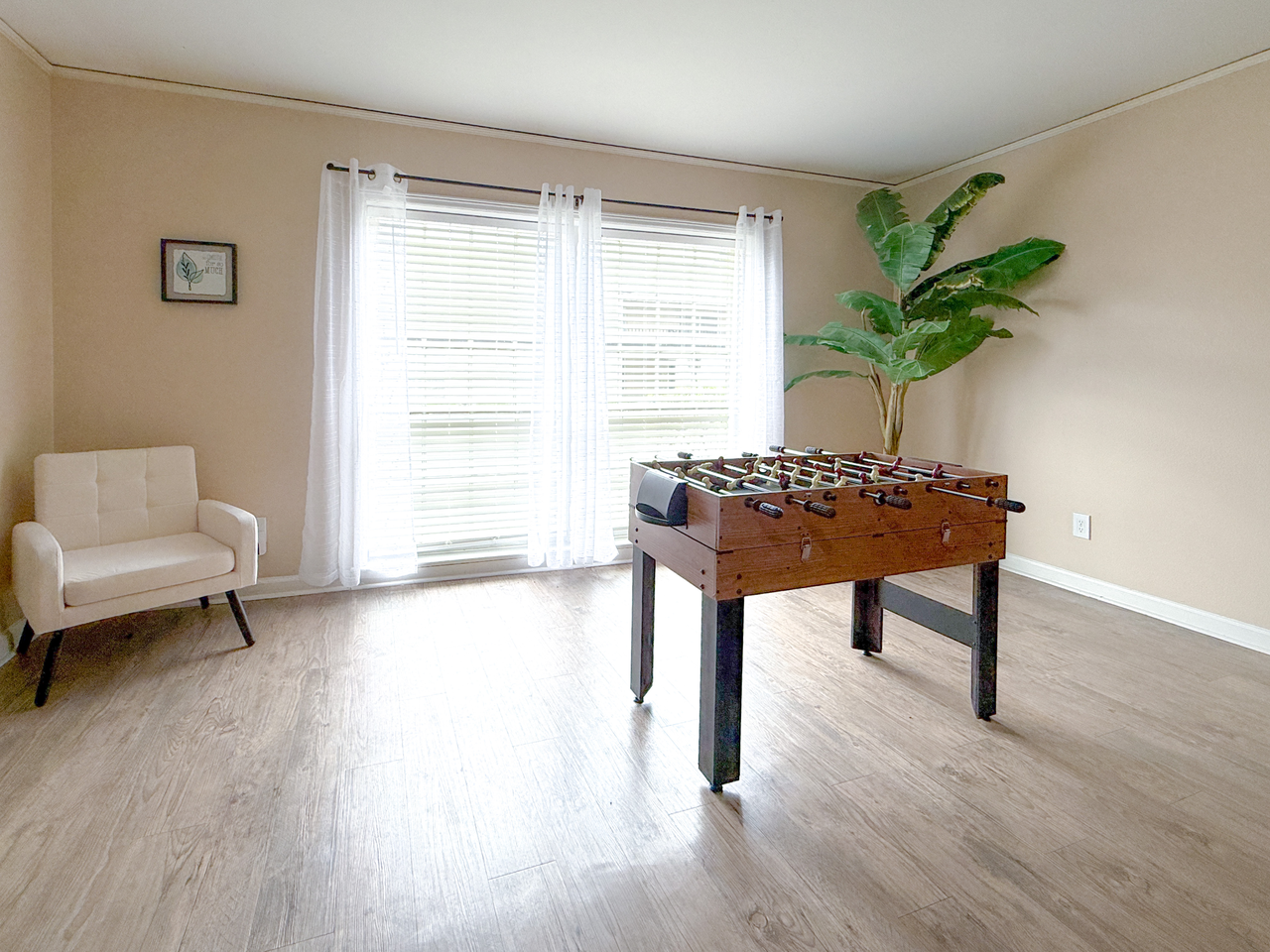 Provincial North Apartments - Photo 2 of 26