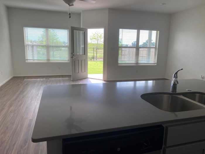 162 Andross Ln #162 - Photo 2 of 23