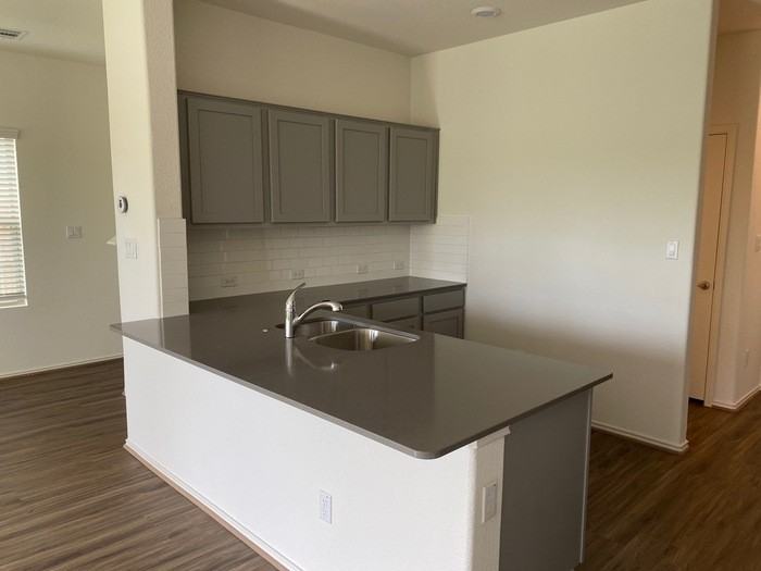 162 Andross Ln #162 - Photo 4 of 23