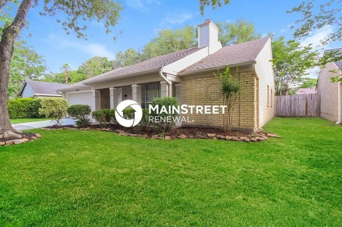 12222 Flaxen Dr - Photo 2 of 16