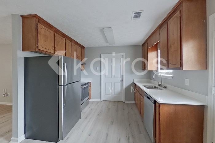 185 Deer Pkwy - Photo 6 of 19