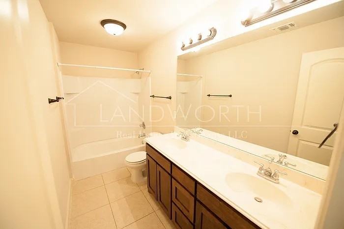 4620 Angus Dr - Photo 7 of 17