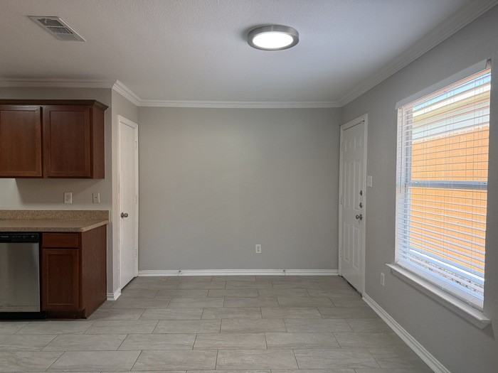 4817 Jesus Maria Ct - Photo 5 of 25