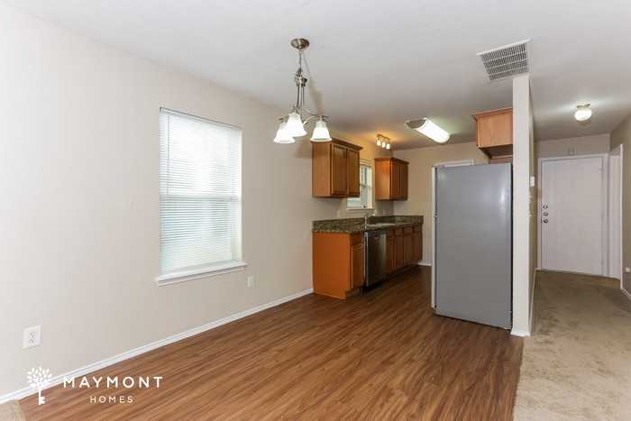 1043 Cheddar Ct - Photo 7 of 16