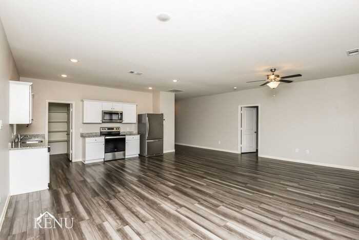 13412 Hiskey Dr - Photo 4 of 18