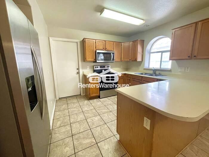 7938 W Paradise Dr - Photo 6 of 19