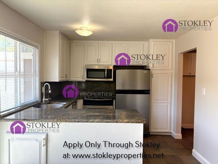 4451 Seminole Way - Photo 5 of 16