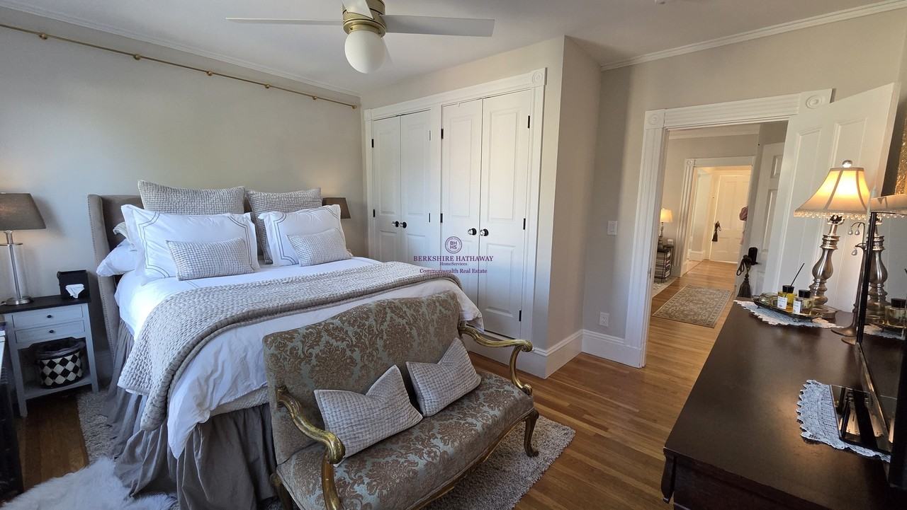 26 Clark St #B - Photo 7 of 25