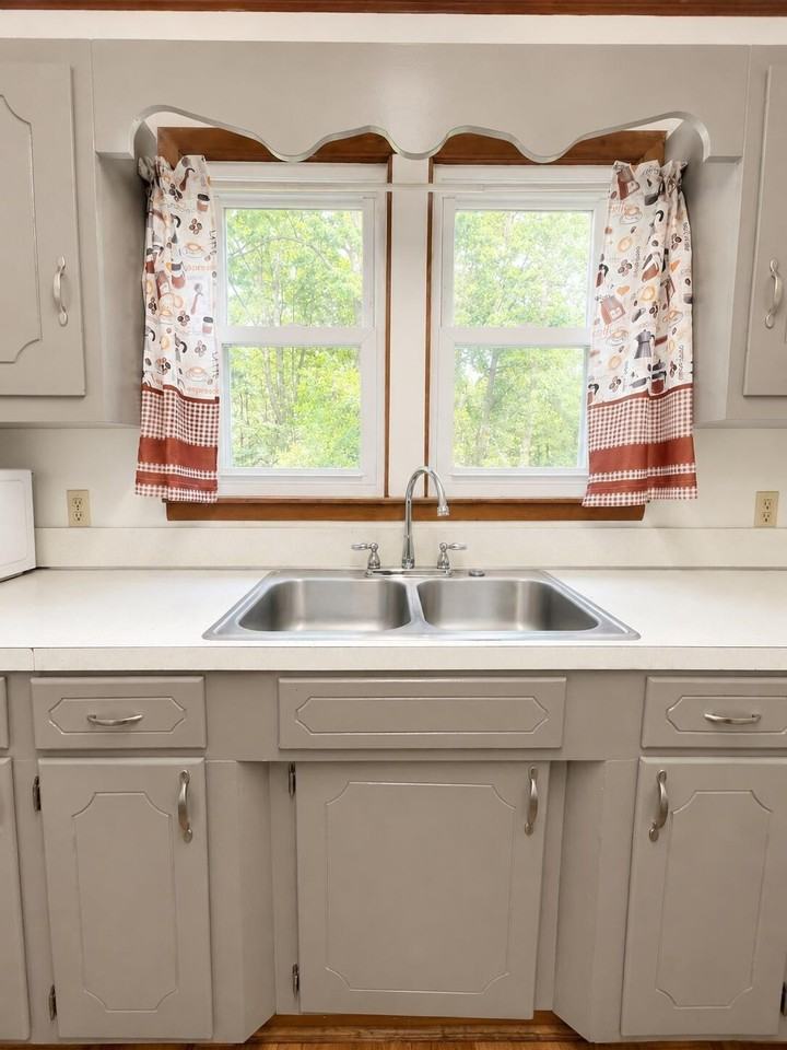 871 Old Highway 5 - Photo 4 of 14
