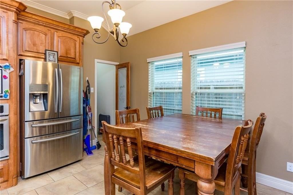 1306 Keenland Rd - Photo 5 of 27