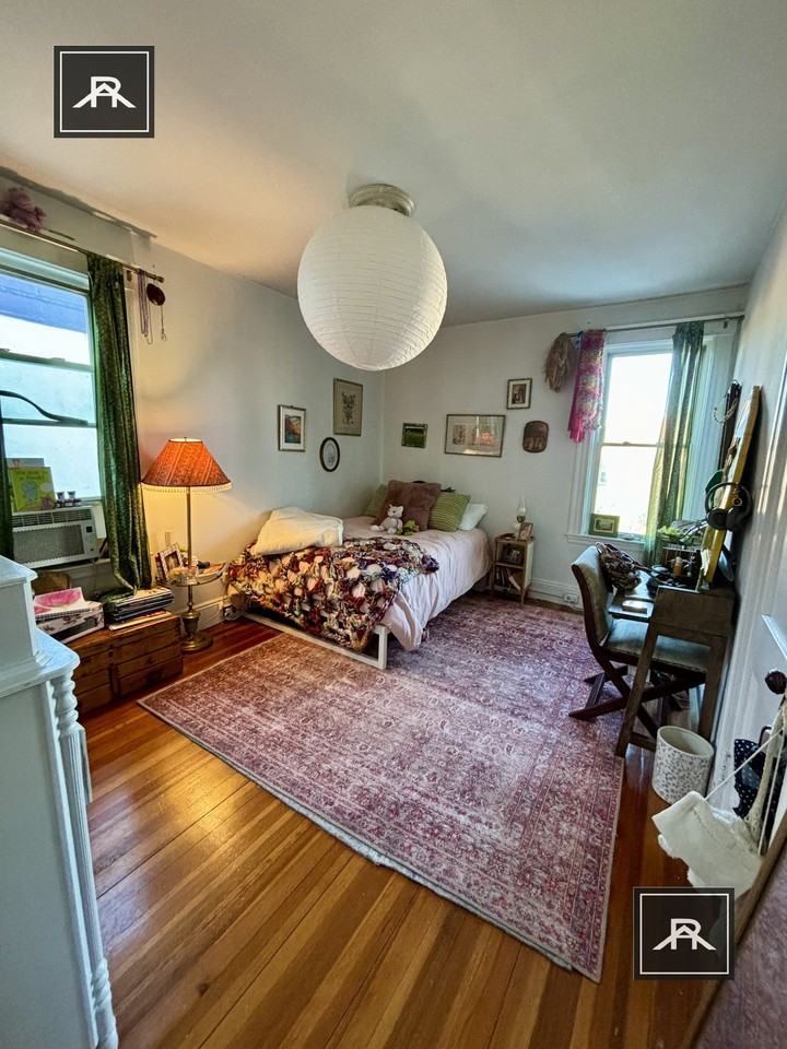 119A Browne St #3A - Photo 3 of 6