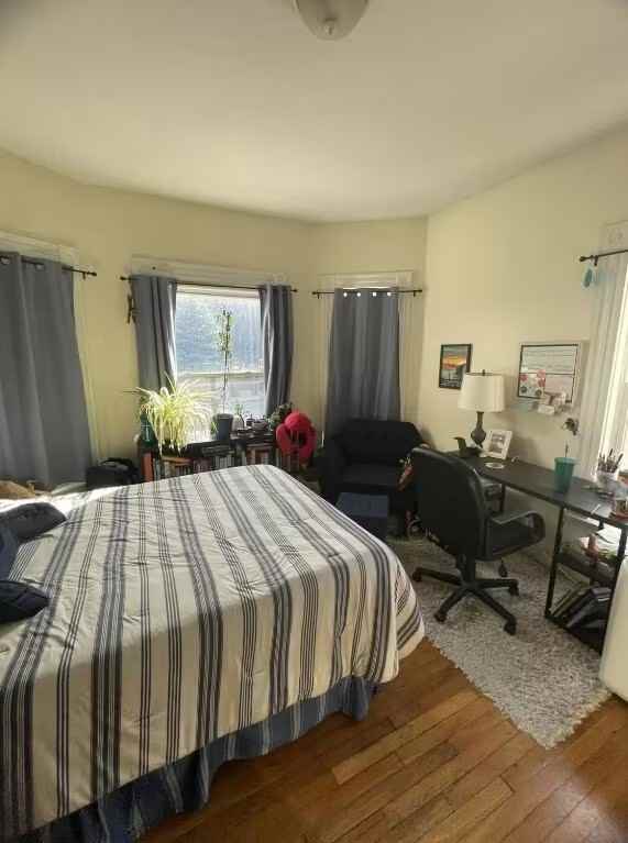 185 Beacon St #1 - Photo 4 of 6