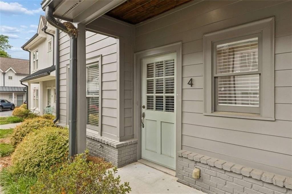 1516 Howell Mill Rd Nw #4 - Photo 2 of 50
