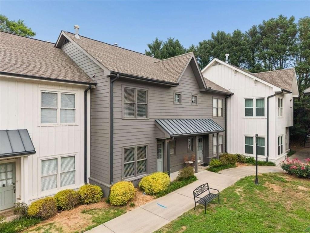 1516 Howell Mill Rd Nw #4 - Photo 4 of 50