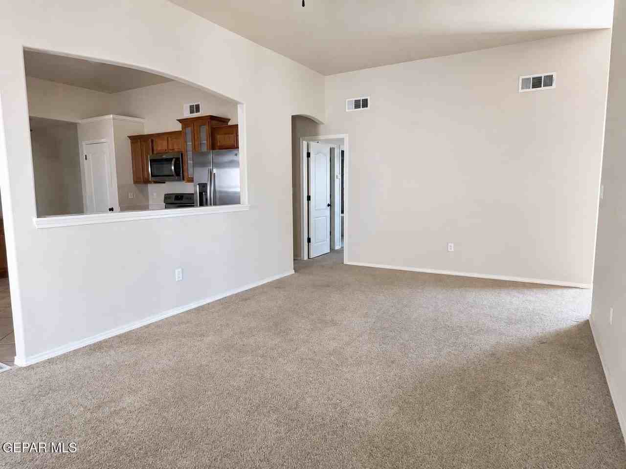 12871 Hidden Grove Dr - Photo 6 of 22