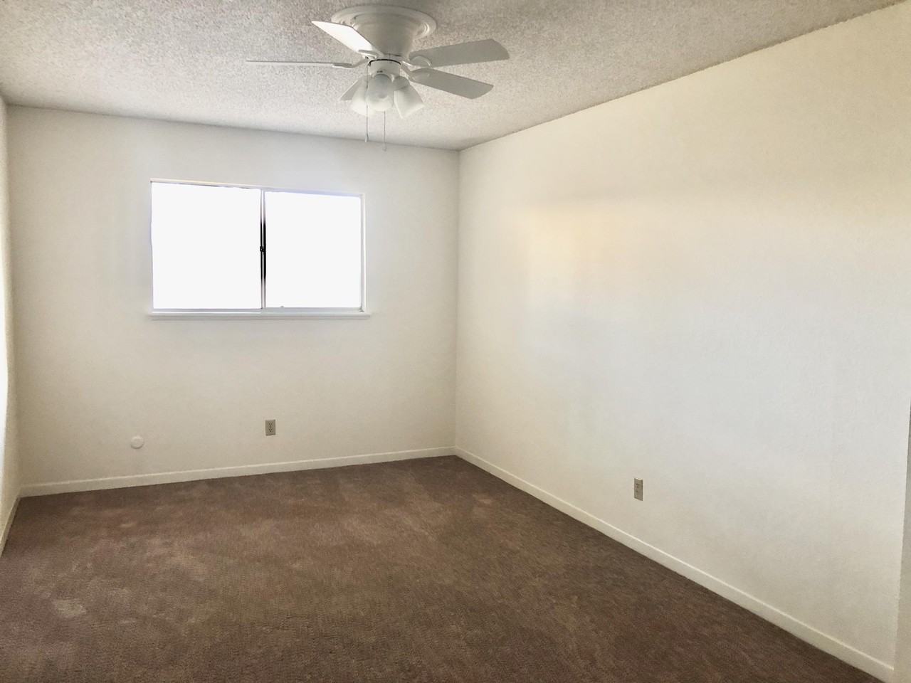 7136 Orizaba Ave - Photo 3 of 33