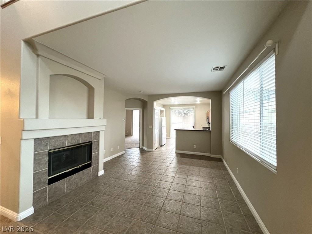 8326 Golden Cypress Ave - Photo 4 of 35