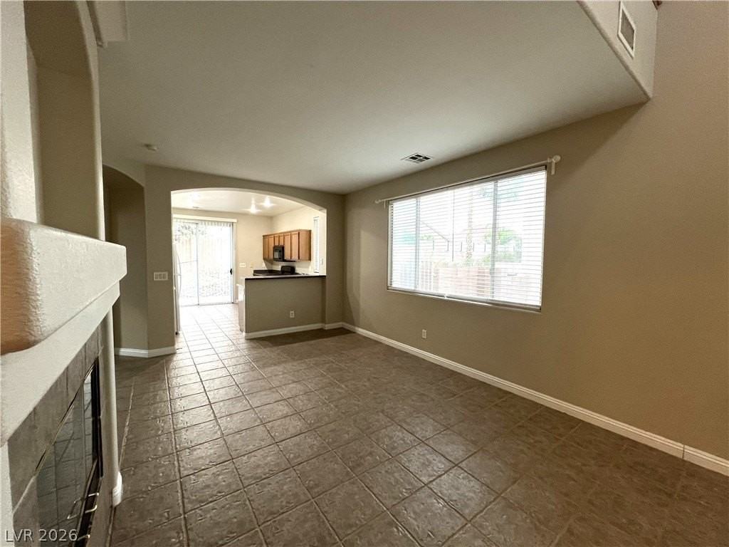 8326 Golden Cypress Ave - Photo 5 of 35