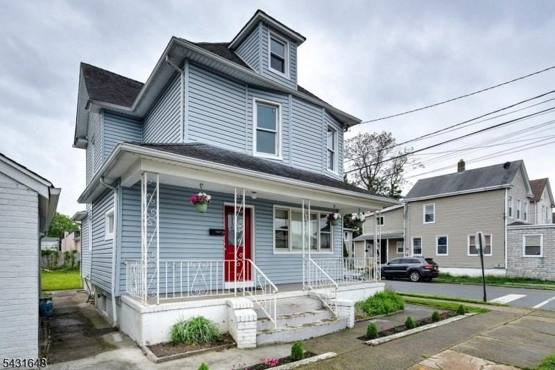 40 Grove St - Photo 3 of 45