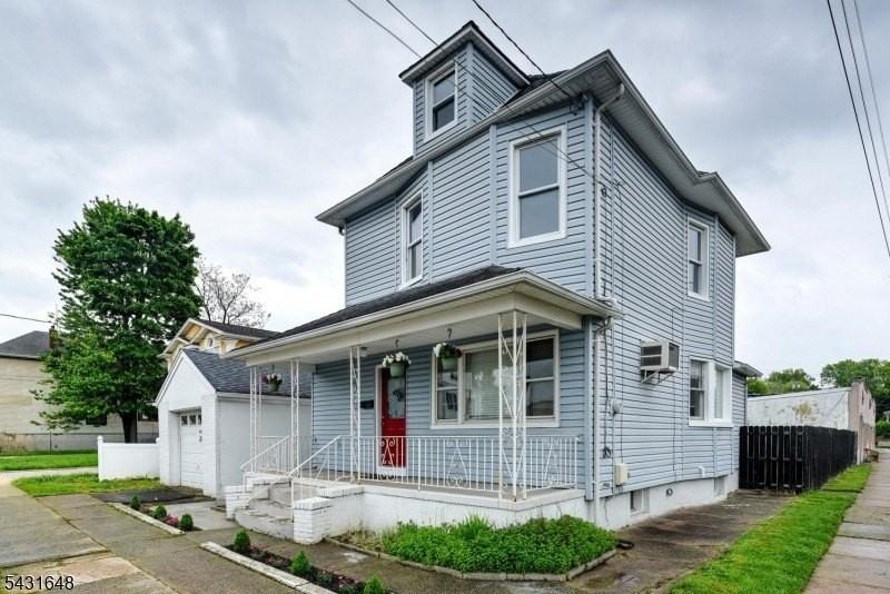 40 Grove St - Photo 5 of 45