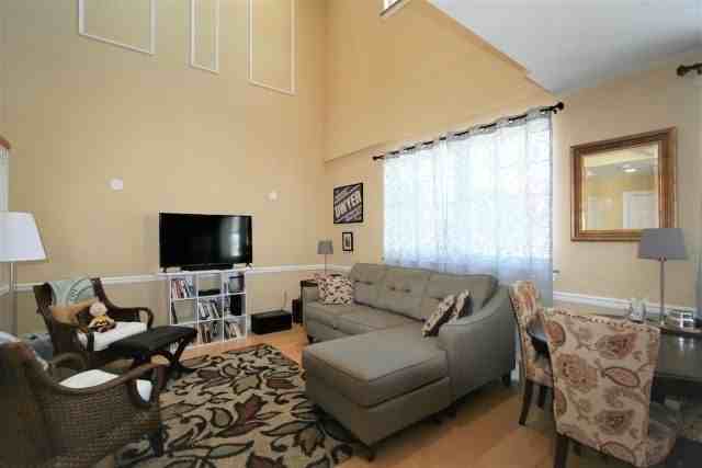769 Montgomery St #213 - Photo 2 of 15