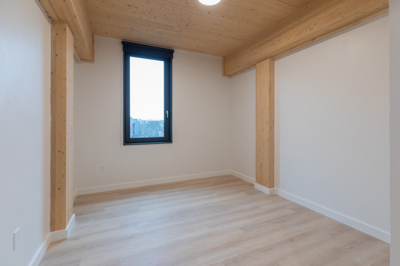 11 E Lenox St #403 - Photo 3 of 27
