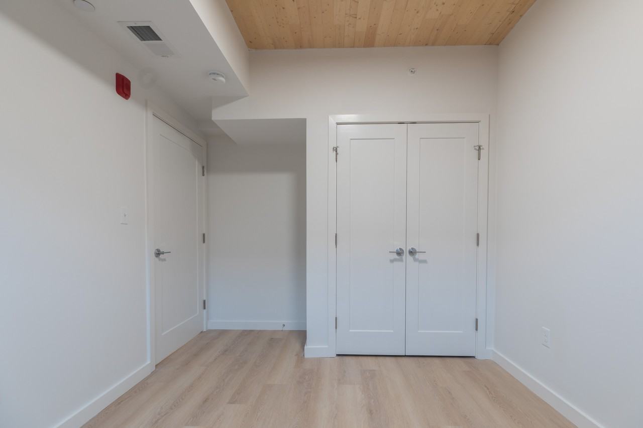 11 E Lenox St #403 - Photo 6 of 27
